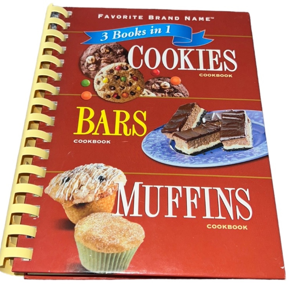 Favorite Brand Name 3 books in 1 Cookies, Bars and Muffins Cookbook Spiral